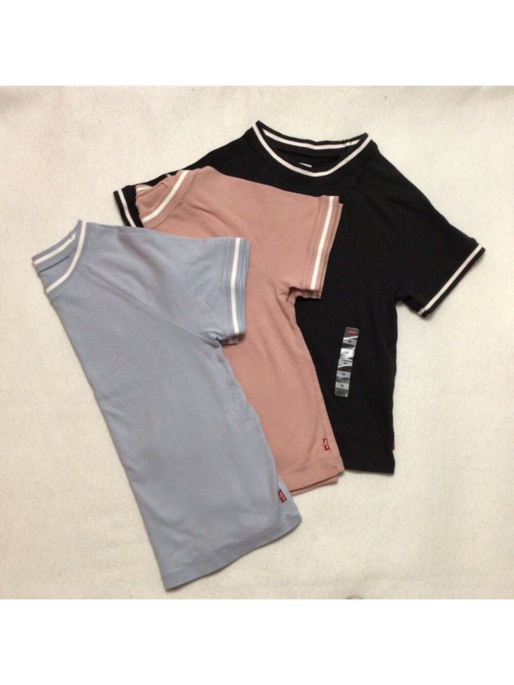 Levi's Women's Crewneck T-Shirt Bundle Size M Black Pink & Blue Slim Fit
